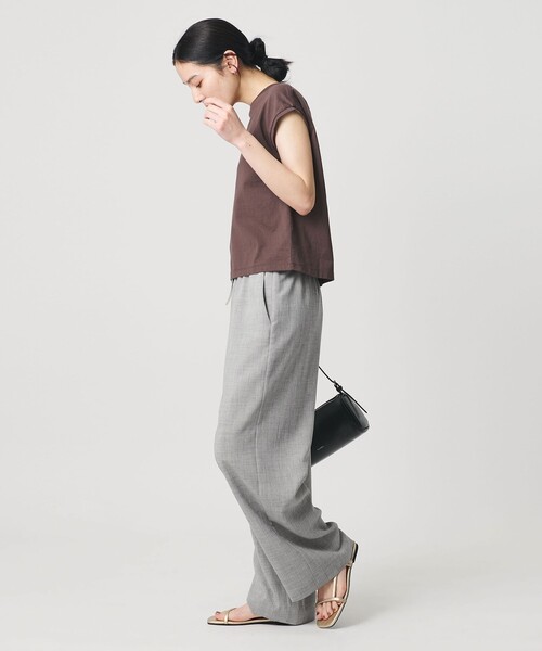 BEAUTY&YOUTH UNITED ARROWS(ビューティーアンドユースユナイテッドアローズ)の「リネンライク ライトイージーパンツ ウォッシャブル 防シワ(その他パンツ・レディース・ライトブルー/ブラック/ベージュ/ライトグレー/ダークブラウン/その他3・XS/S/M/L)」の17枚目の写真
