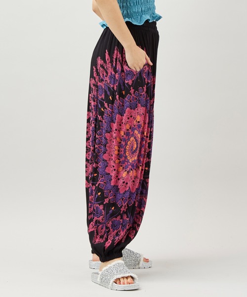 チャイハネ（チャイハネ）の「【チャイハネ】レレリア アラジンパンツ（その他パンツ・レディース・ブルー/ブラック/ホワイト・FREE）」の4枚目の写真