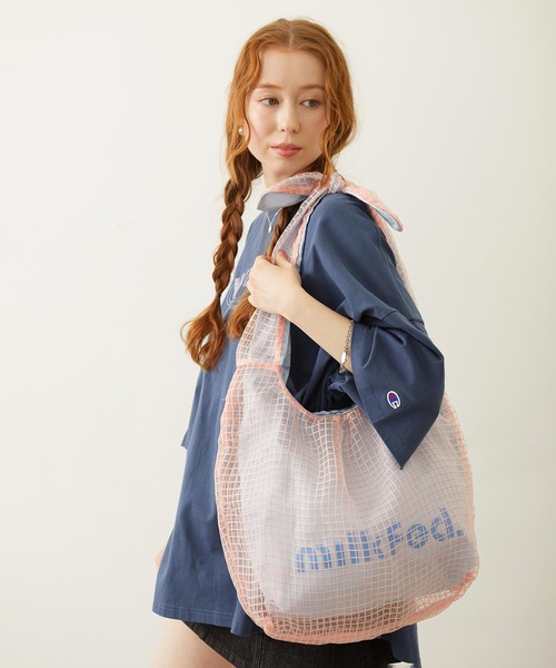 MILKFED.(ミルクフェド)の「SHEER PLAID TOTE(トートバッグ・レディース・ブラック/ライトピンク/ライトブルー・ONE SIZE)」の7枚目の写真