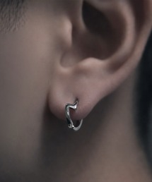 ARROWM（アローム）の「ARROWM ライトニングフープピアス 片耳（ピアス（片耳用））」