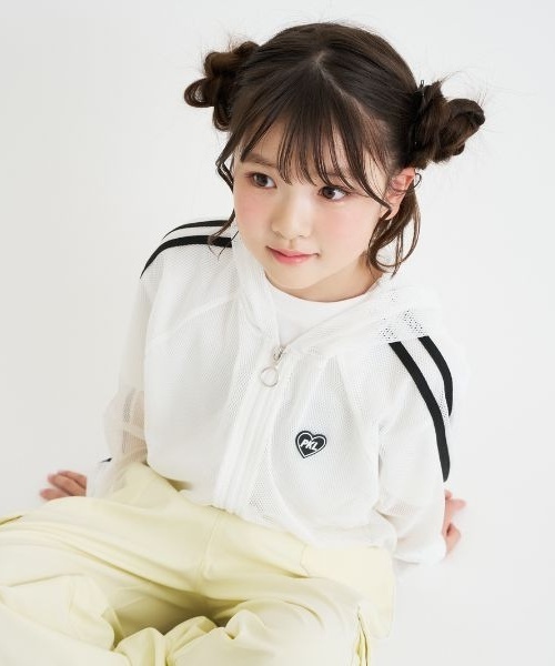 PINK-latte（ピンクラテ）の「【セットアイテム】メッシュパーカー＋半袖Tシャツ（パーカー・キッズ・ブラック/サックスブルー/オフホワイト・130cm/120cm/150cm/160cm/140cm）」の2枚目の写真