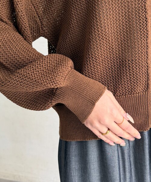 Chez toi(シェトワ)の「【体型カバーも叶う】メッシュジップブルゾン(カーディガン/ボレロ・レディース・ホワイト/ブラウン/ブラック・FREE)」の4枚目の写真