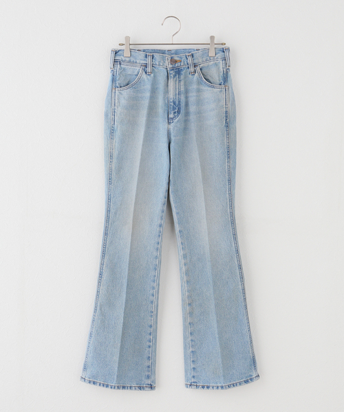 Wrangler（ラングラー）の「【WEB＋一部店舗限定】Wrangler / ラングラー FLARE JEAN MidUSEDWash（デニムパンツ・レディース・ブルー・SMALL/MEDIUM）」の8枚目の写真