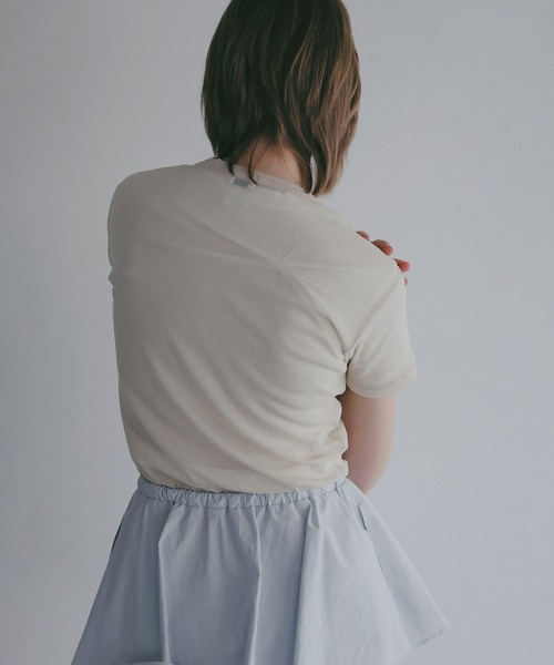 MANOF(マノフ)の「BASIC TULLE T-SHIRTS(Tシャツ/カットソー・レディース・アイボリー/ブラック/ピンク・F)」の13枚目の写真
