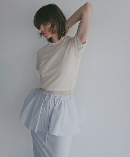 MANOF(マノフ)の「BASIC TULLE T-SHIRTS(Tシャツ/カットソー・レディース・アイボリー/ブラック/ピンク・F)」の10枚目の写真