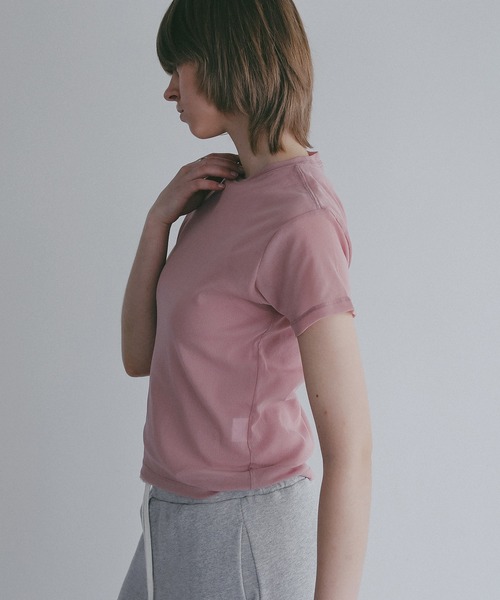 MANOF(マノフ)の「BASIC TULLE T-SHIRTS(Tシャツ/カットソー・レディース・アイボリー/ブラック/ピンク・F)」の17枚目の写真