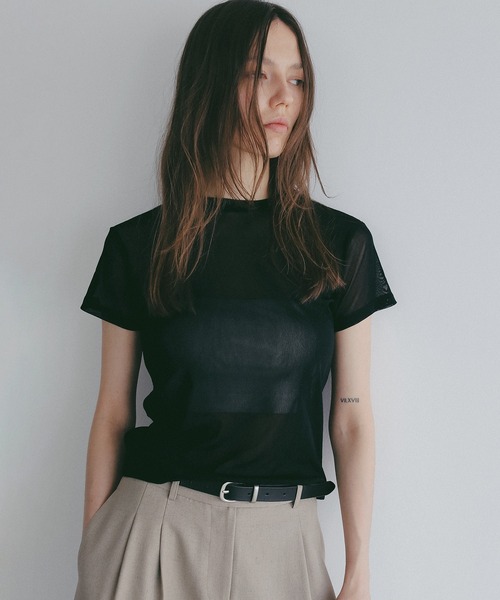 MANOF(マノフ)の「BASIC TULLE T-SHIRTS(Tシャツ/カットソー・レディース・アイボリー/ブラック/ピンク・F)」の21枚目の写真