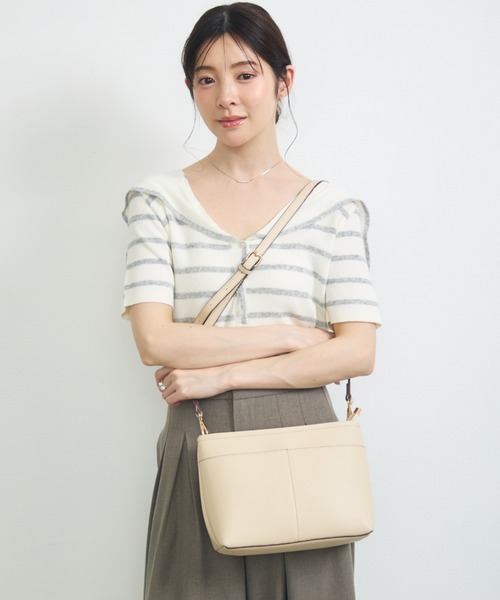 krahe(クレーエ)の「大容量3WAYトートバッグ(インナーポーチ付き) / 肩掛け / A4 / 通勤(トートバッグ・レディース・ベージュ/ブラック/ホワイト・FREE)」の22枚目の写真