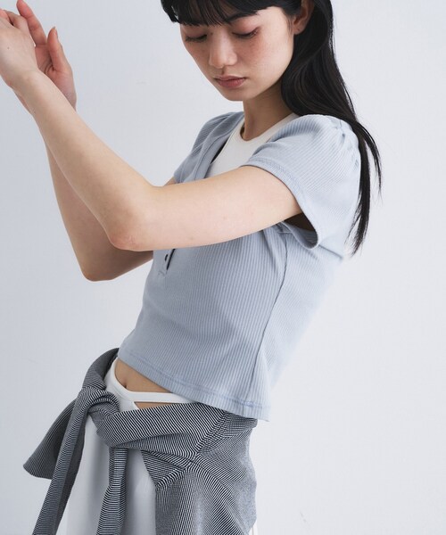 CODE A（コードエー）の「M everyday rib button tee（Tシャツ/カットソー・レディース・ライトブルー/ブラウン系その他/ブラック/ライトグリーン/ホワイト/グレー・00）」の8枚目の写真