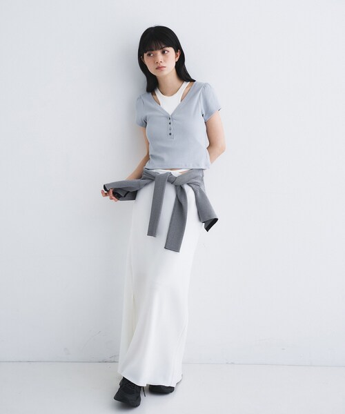 CODE A（コードエー）の「M everyday rib button tee（Tシャツ/カットソー・レディース・ライトブルー/ブラウン系その他/ブラック/ライトグリーン/ホワイト/グレー・00）」の10枚目の写真
