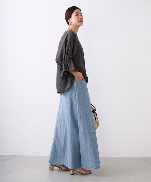 MICA&DEAL（マイカ＆ディール）の「フレアデニムスカート〈セットアップ対応〉（スカート・レディース・ライトブルー・36/38）」の5枚目の写真