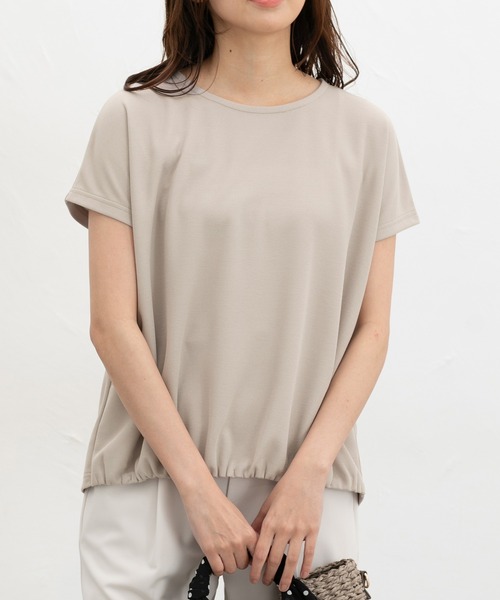Honeys（ハニーズ）の「【ハニさら・接触冷感・遮熱】裾ギャザートップス（Tシャツ/カットソー・レディース・ベージュ/ブルー/アイボリー/ブラック/イエロー系その他2・L/LL/M）」の18枚目の写真