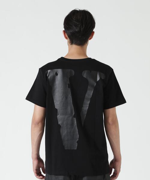 VLONE（ヴィーロン）の「VLONE/ヴィーロン/CLASSIC LOGO-VLONE TEE（Tシャツ/カットソー・メンズ・ブラック系その他・M/XL/L）」の4枚目の写真