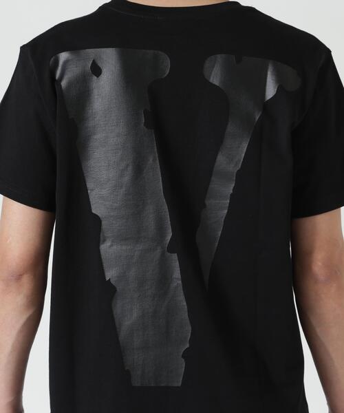 VLONE（ヴィーロン）の「VLONE/ヴィーロン/CLASSIC LOGO-VLONE TEE（Tシャツ/カットソー・メンズ・ブラック系その他・M/XL/L）」の8枚目の写真