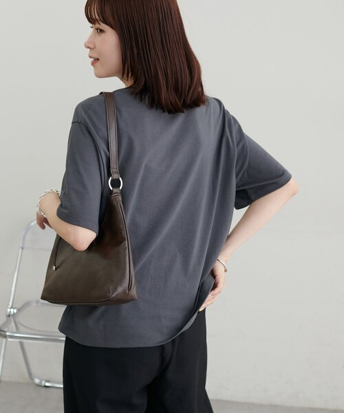 DISCOAT(ディスコート)の「【WEB限定】メタルロゴTシャツ(Tシャツ/カットソー・レディース・ブルー系その他/チャコールグレー/オフホワイト・MEDIUM)」の6枚目の写真