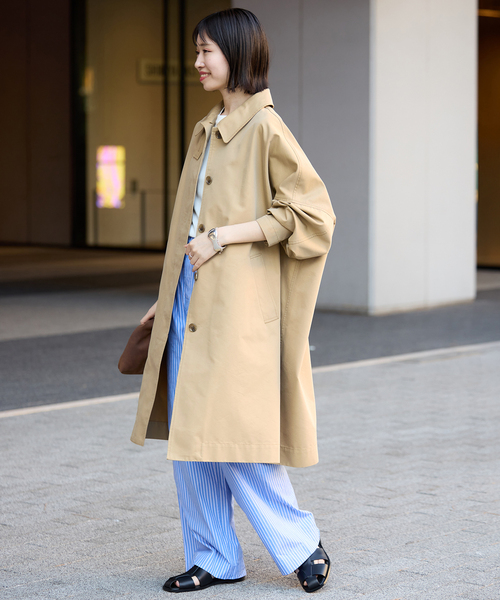 SLOBE IENA（スローブイエナ）の「《WEB限定/追加》ドルマンスリーブコート（ステンカラーコート・レディース・ベージュ/ネイビー・36/38）」の13枚目の写真