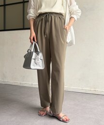 【ストレスフリーなのにきれい見え】360度ストレッチテーパードパンツ