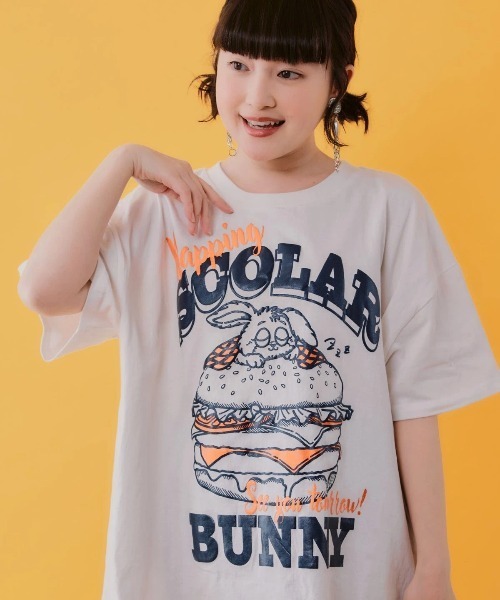 ScoLar(スカラー)の「ScoLar/スカラー 発泡Pt バーガーウサギ柄 TEE(Tシャツ/カットソー・レディース・ホワイト/ピンク/イエロー・FREE)」の11枚目の写真