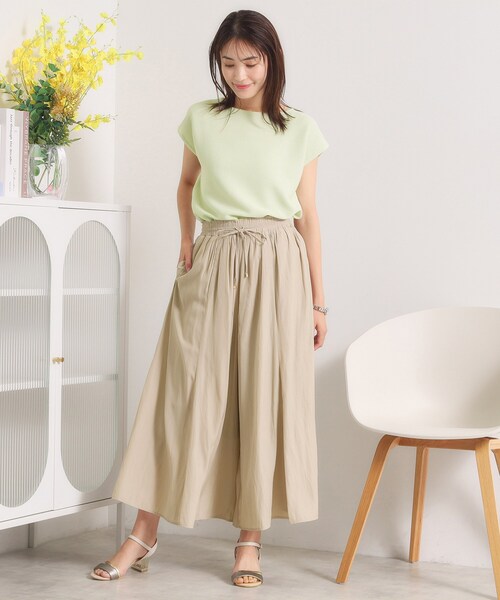 ITS'DEMO(イッツデモ)の「サテンギャザーパンツ(その他パンツ・レディース・ナチュラル/ブラック系/チャコールグレー・00)」の15枚目の写真