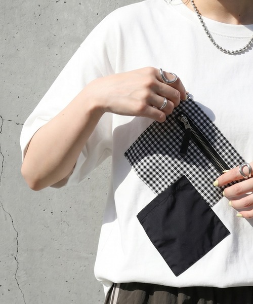 antiqua（アンティカ）の「異素材ポケット ギンガムチェック Tシャツ（Tシャツ/カットソー・レディース・ホワイト/ブラック・ONESIZE）」の5枚目の写真