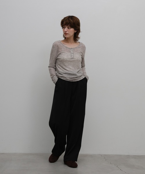 select MOCA（セレクトモカ）の「シアーヘンリーネックロンT（Tシャツ/カットソー・レディース・ホワイト/ブラウン/グレー/ブラック・FREE）」の14枚目の写真
