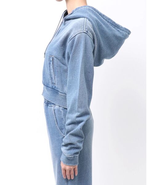 GYDA(ジェイダ)の「GYDA Short カットデニムパーカー(パーカー・レディース・ライトブルー・FREE)」の14枚目の写真