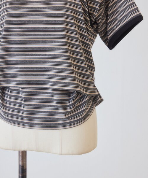 Kastane(カスタネ)の「【一部店舗限定】B ホルターネックボーダーTEE(Tシャツ/カットソー・レディース・ブラウン/ネイビー/ブラック・FREE)」の6枚目の写真
