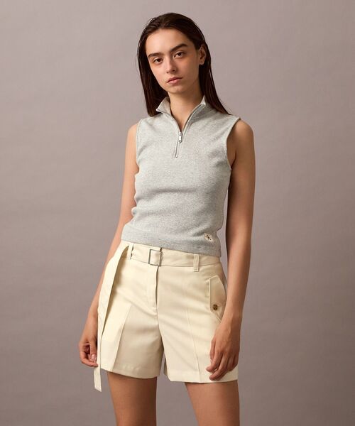 Calvin Klein(カルバン・クライン)の「タンクトップ - ハーフジップノースリーブトップ(タンクトップ・レディース・グレー/ホワイト/ブラック・M/L/S/XS)」の10枚目の写真