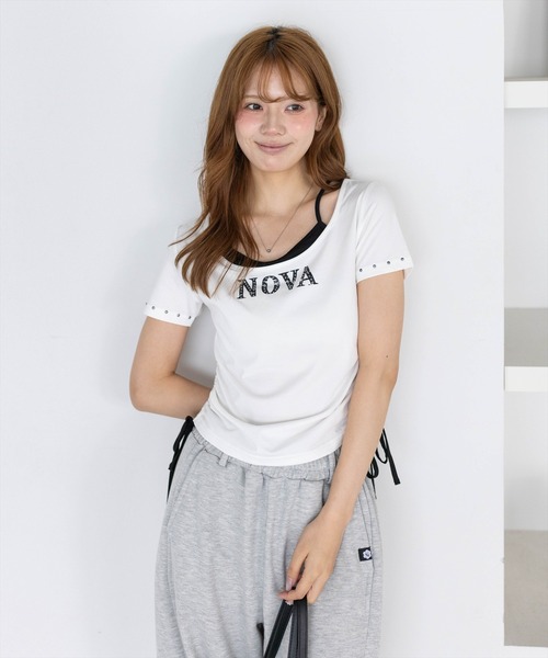 clear（クリア）の「接触冷感サイドドロストレイヤード風Tシャツ［骨格ウェーブ／カジュアル／ストリート／ロゴデザイン］（Tシャツ/カットソー・レディース・ブラック/グレー/オフホワイト・F）」の2枚目の写真