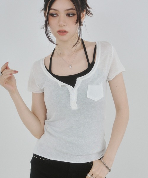 ENVYM(アンビー)の「カットオフヘンリーネックシアートップス(Tシャツ/カットソー・レディース・ブラウン/ホワイト/ブラック・FREE)」の8枚目の写真