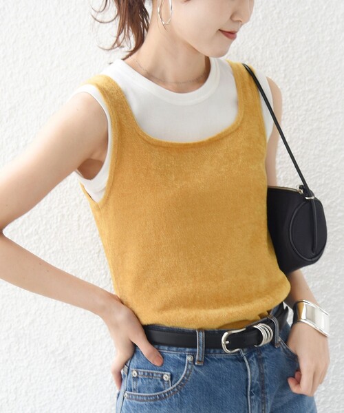 SHIPS(シップス)の「〈手洗い可能〉ミニシャギー 前後 2WAY スクエア ニット タンク(タンクトップ・レディース・ブラック/イエロー/カーキ/ナチュラル・ONE SIZE)」の1枚目の写真