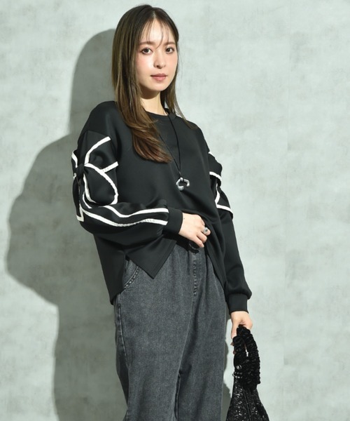INTERPLANET(インタープラネット)の「袖リボンモチーフデザインプルオーバー(Tシャツ/カットソー・レディース・ブラウン/アイボリー/ブラック・FREE)」の21枚目の写真