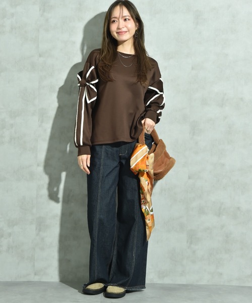 INTERPLANET(インタープラネット)の「袖リボンモチーフデザインプルオーバー(Tシャツ/カットソー・レディース・ブラウン/アイボリー/ブラック・FREE)」の18枚目の写真