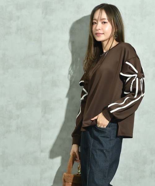 INTERPLANET(インタープラネット)の「袖リボンモチーフデザインプルオーバー(Tシャツ/カットソー・レディース・ブラウン/アイボリー/ブラック・FREE)」の15枚目の写真