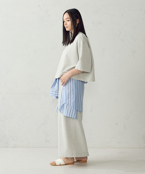 COMME CA ISM(コムサイズム)の「ラメ裏毛 ハーフスリーブスウェット/セットアップ対応(Tシャツ/カットソー・レディース・ライトグレー/チャコール・FREE)」の4枚目の写真