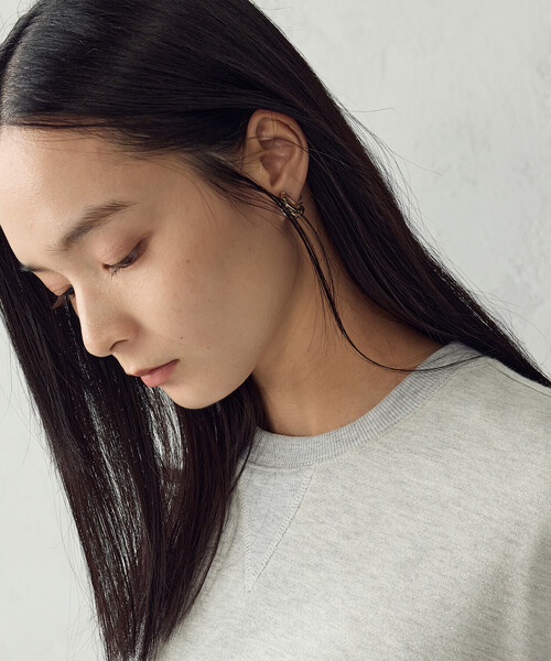 COMME CA ISM(コムサイズム)の「ラメ裏毛 ハーフスリーブスウェット/セットアップ対応(Tシャツ/カットソー・レディース・ライトグレー/チャコール・FREE)」の11枚目の写真