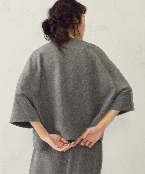COMME CA ISM(コムサイズム)の「ラメ裏毛 ハーフスリーブスウェット/セットアップ対応(Tシャツ/カットソー・レディース・ライトグレー/チャコール・FREE)」の18枚目の写真