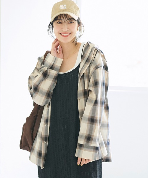 coca(coca)(コカ)の「フード付きチェックシャツ(シャツ/ブラウス・レディース・ネイビー/アイボリー・L/M)」の6枚目の写真
