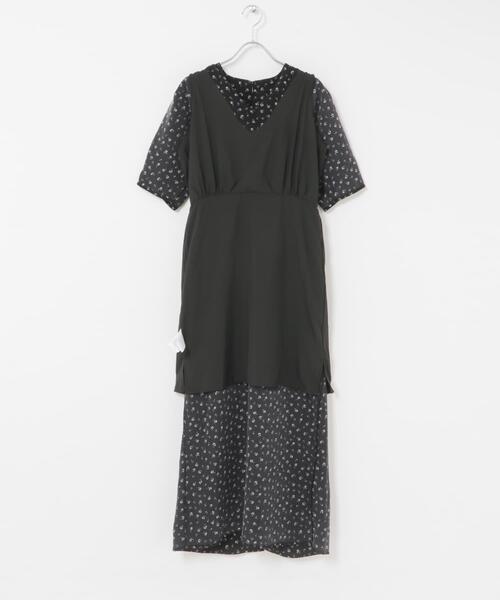 URBAN RESEARCH ROSSO WOMEN(アーバンリサーチ ロッソ)の「『WEB限定』Vネックストレートフラワープリントワンピース(ワンピース・レディース・ブラウン/ブラック・FREE)」の11枚目の写真