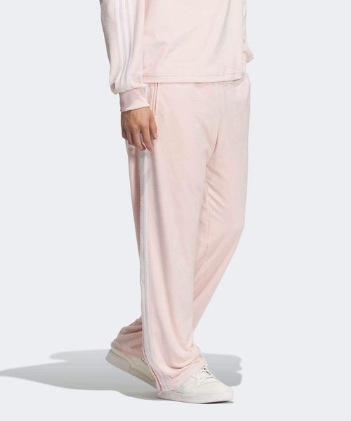 adidas(アディダス)の「FB TPベロア / ファイヤーバード トラックパンツ ベロア / ジャージ / アディダスオリジナルス adidas Originals(その他パンツ・メンズ・ピンク系その他・XX-LARGE/XX-SMALL/3XL/LARGE/MEDIUM/SMALL/X-LARGE/X-SMALL)」の6枚目の写真