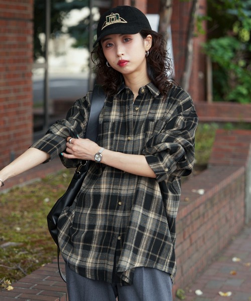 Chillfar(チルファー)の「【2026 AW pre 】ヴィンテージライク長袖チェックシャツ(シャツ/ブラウス・レディース・イエロー/ブラック/ブラウン/ネイビー系・FREE)」の1枚目の写真