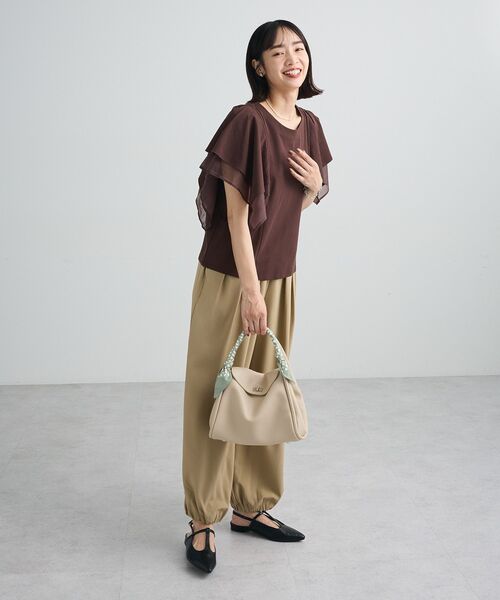 Green Parks(グリーンパークス)の「イレギュラースリーブカットプルオーバー(Tシャツ/カットソー・レディース・ベージュ/ブラック/ブラウン/ホワイト・FREE)」の17枚目の写真