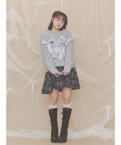 merry jenny(メリージェニー)の「ribbon ribbon knit(ニット/セーター・レディース・カーキ/アイボリー/グレー・FREE)」の8枚目の写真