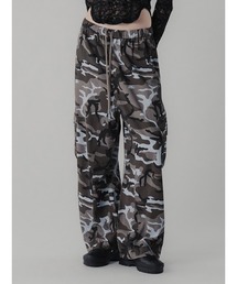 CAMOUFLAGE CAGO PANTS