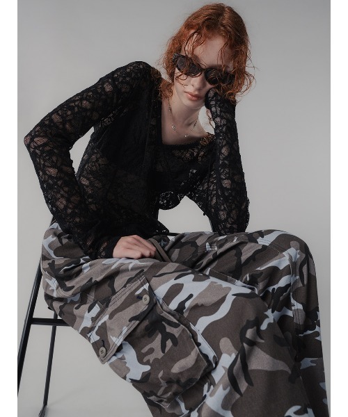 ELCHELE(エルチェレ)の「CAMOUFLAGE CAGO PANTS(デニムパンツ・レディース・グレー/カーキ・38/36)」の17枚目の写真