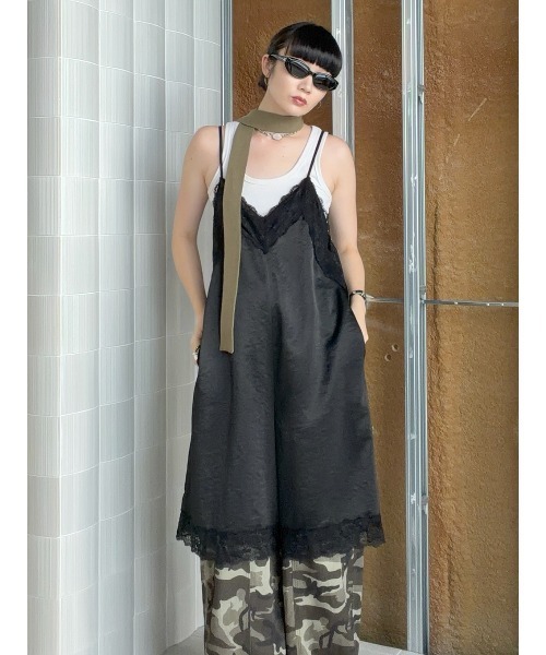 ELCHELE(エルチェレ)の「CAMOUFLAGE CAGO PANTS(デニムパンツ・レディース・グレー/カーキ・38/36)」の9枚目の写真