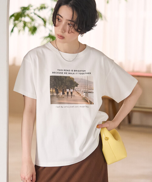 FREAK'S STORE(フリークスストア)の「フォト ロゴTシャツ/グラフィックTシャツ(Tシャツ/カットソー・レディース・チャコールグレー/ベージュ/オフホワイト・フリ-)」の21枚目の写真