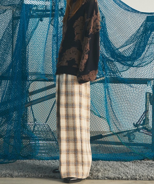 MAISON SPECIAL(メゾンスペシャル)の「《UNISEX》【Italian Dead Stock Fabric】Two-Tuck Prime-Wide Trousers/【イタリアンデッドストックファブリック】2タックプライムワイドスラックス【MAISON SPECIAL/メゾンスペシャル】■セットアップ対応■(スラックス・メンズ・ブラウン/ベージュ/ブラック/ダークネイビー/グレイッシュベージュ/グレー・1/0/2)」の14枚目の写真