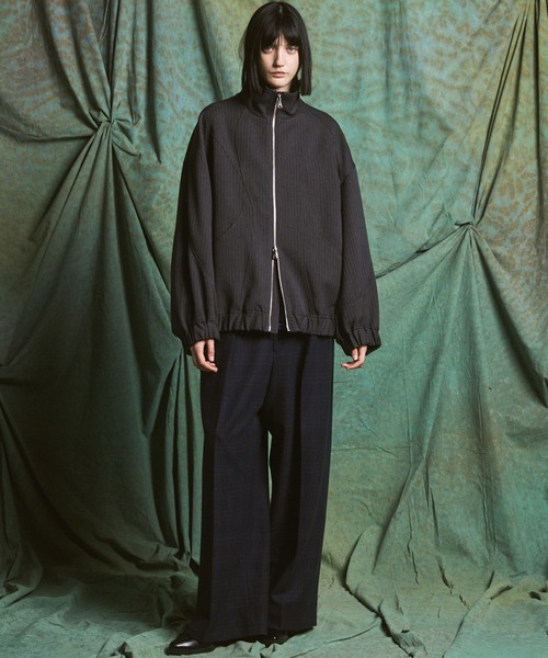 MAISON SPECIAL(メゾンスペシャル)の「《UNISEX》【Italian Dead Stock Fabric】Two-Tuck Prime-Wide Trousers/【イタリアンデッドストックファブリック】2タックプライムワイドスラックス【MAISON SPECIAL/メゾンスペシャル】■セットアップ対応■(スラックス・メンズ・ブラウン/ベージュ/ブラック/ダークネイビー/グレイッシュベージュ/グレー・1/0/2)」の10枚目の写真