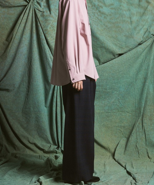 MAISON SPECIAL(メゾンスペシャル)の「《UNISEX》【Italian Dead Stock Fabric】Two-Tuck Prime-Wide Trousers/【イタリアンデッドストックファブリック】2タックプライムワイドスラックス【MAISON SPECIAL/メゾンスペシャル】■セットアップ対応■(スラックス・メンズ・ブラウン/ベージュ/ブラック/ダークネイビー/グレイッシュベージュ/グレー・1/0/2)」の20枚目の写真